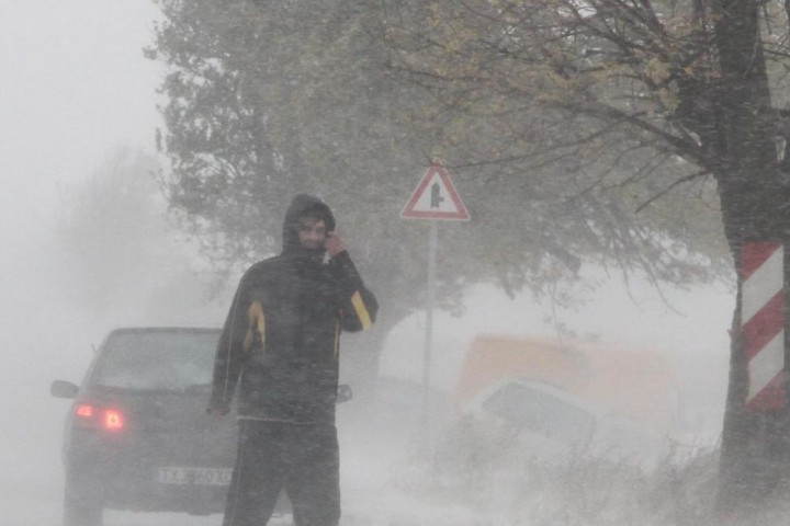 Очаква се влошаване на времето и силни ветрове в Западна