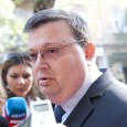 Цацаров предупреди да не се прекрачва границата