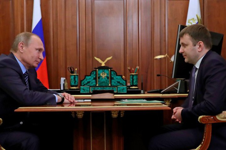 Руският министър на икономическото развитие Максим Орешкин смята че дистанционната