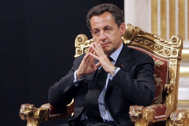 "Никола Саркози беше стигнал до степен, в която контролираше мобилните