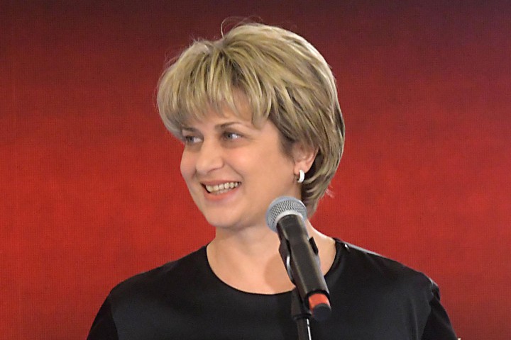 Народните представители от левицата настояват месечната пожизнена премия за личните