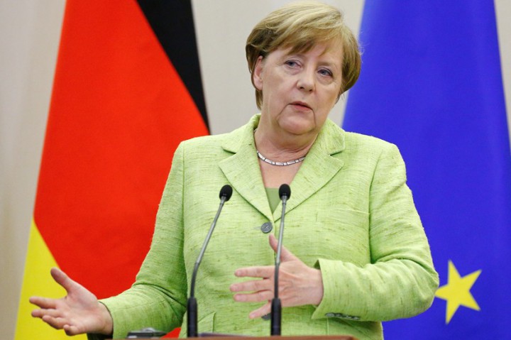 Меркел запази лидерската позиция въпреки много оспорваните избори в Германия