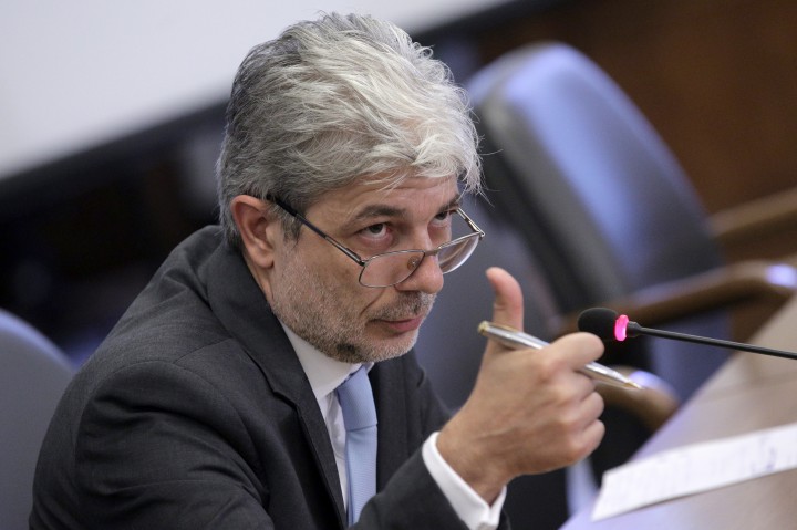 Това каза за БТА министърът на околната среда и водите