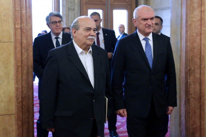 Николаос Вуцис направи обръщение към българските си колеги Той е