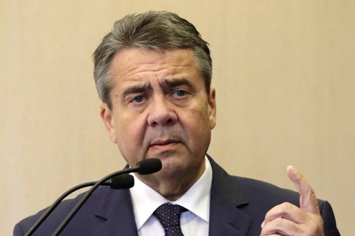 След провала на преговорите със Свободната демократическа партия позицията на