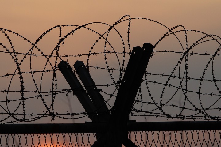 Нов доклад разкрива ужасите които преживяват жените в лагерите на