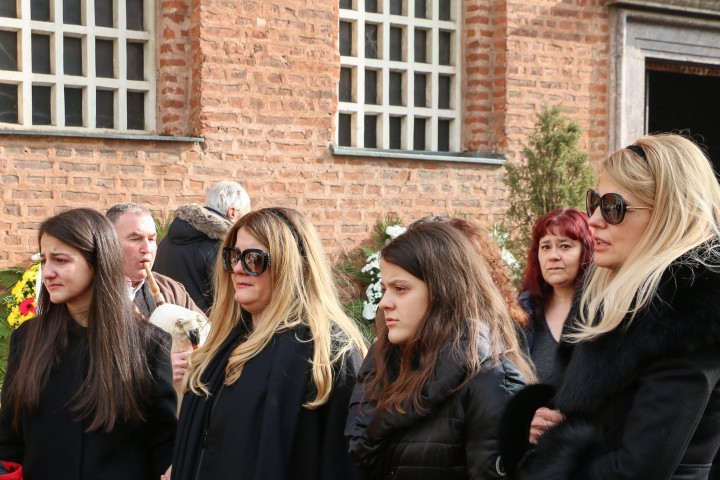 Опелото което започна в 12 часа продължи повече от час