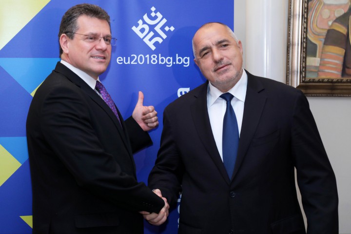 Той участва в конференцията Ролята на неправителствените организации за подобряване